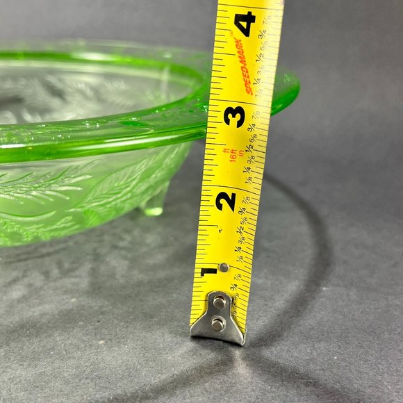 Vtg US Glass Rose Thorn Green Depression Vaseline Uranium Bowl 3 Toe Footed 30s - Picture 16 of 16
